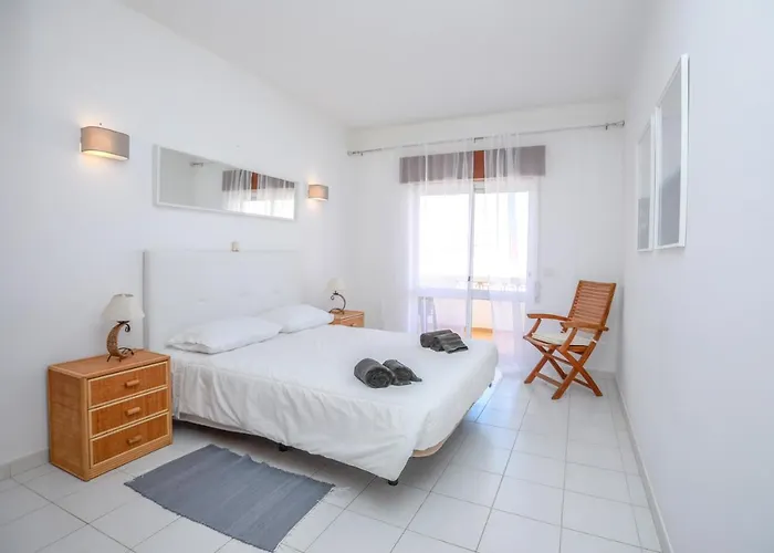 Lodge Guesthouse ラゴス